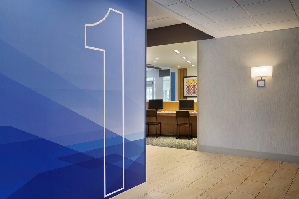 Holiday Inn Express Williamsburg By Ihg Экстерьер фото
